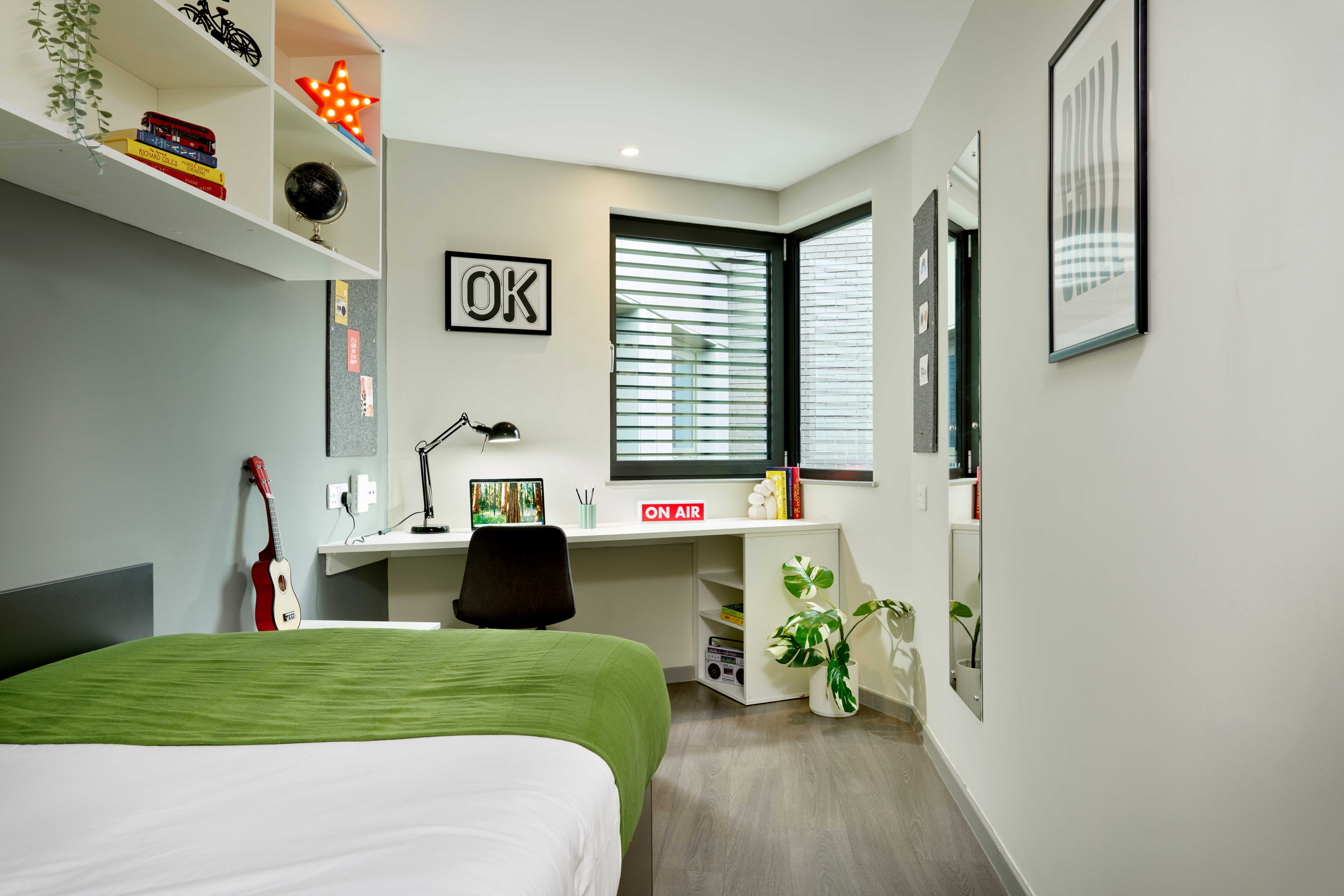 coventry student silver plus ensuite