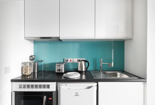 Glasgow student accommodation studio kitchen