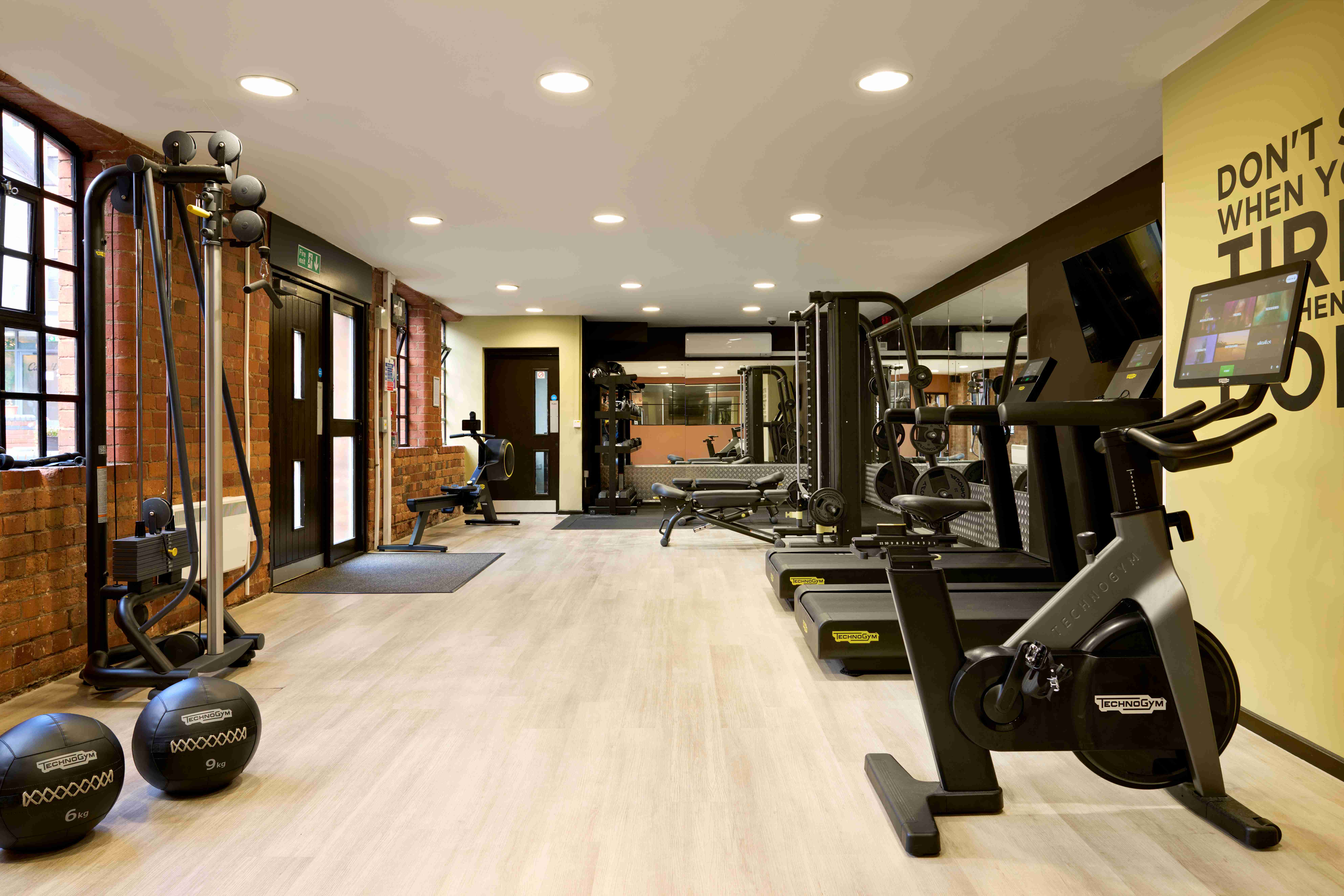 calcott ten student gym